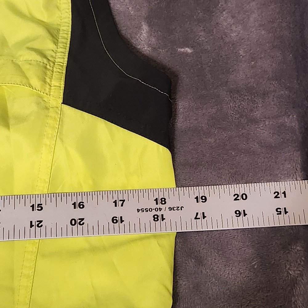 Brooks Vest Womens L Yellow Running Safety Essential Nightlife High Visibility - Picture 8 of 9